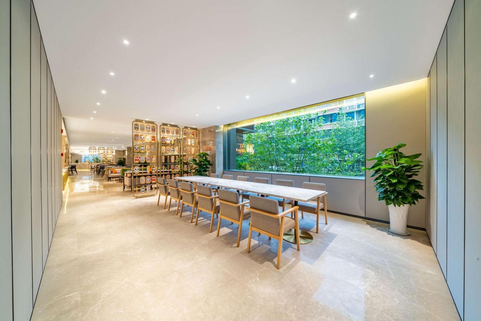 Hilton Garden Inn Chengdu Kuanzhai Alley Exterior foto